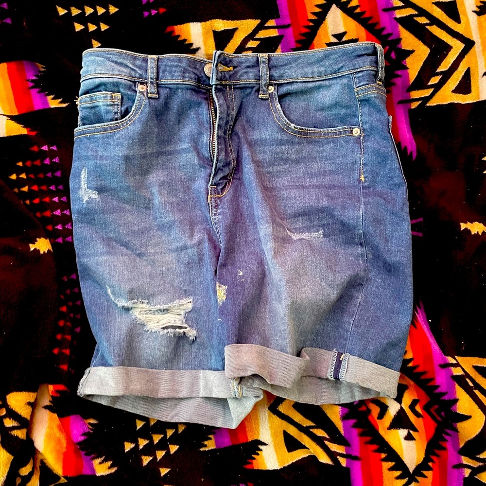 Women’s Size 9 Jean shorts